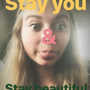 Meet your Posher, Michaela